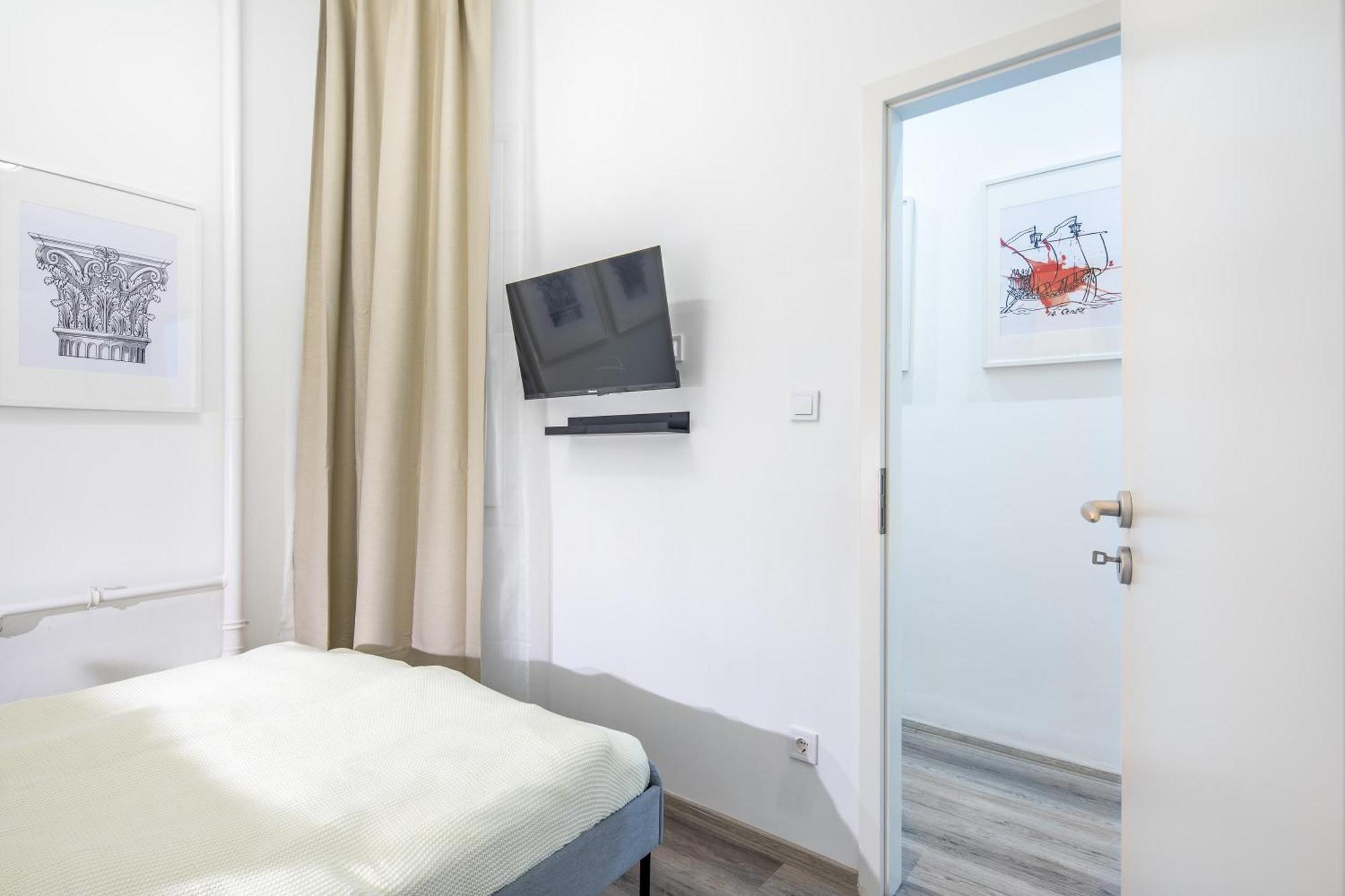 Very Central - Small Studio For Solo Traveller Budapest Eksteriør bilde