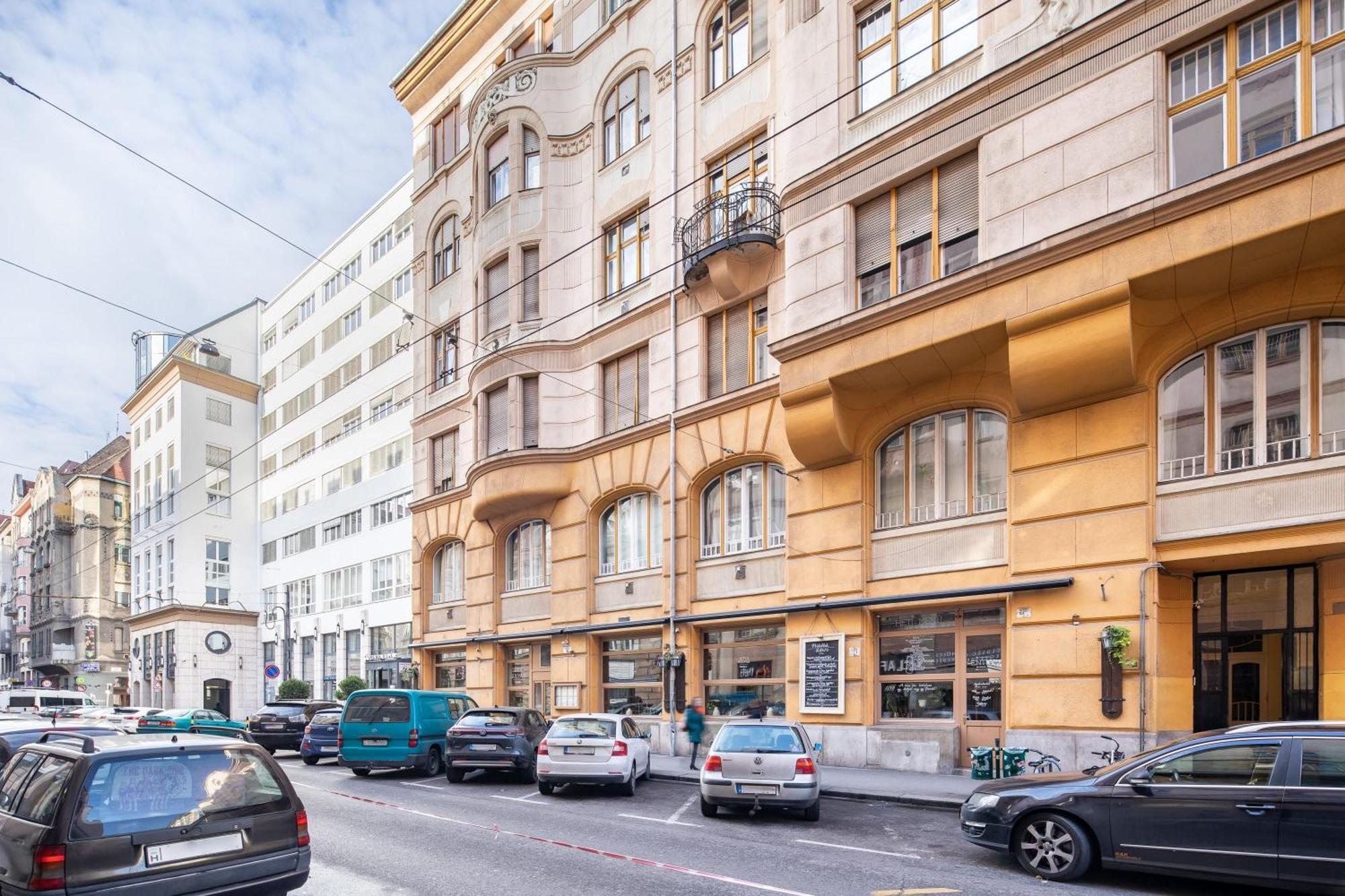 Very Central - Small Studio For Solo Traveller Budapest Eksteriør bilde